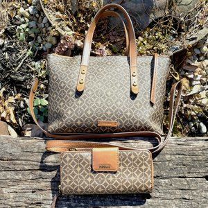 Fossil bag and matching wallet